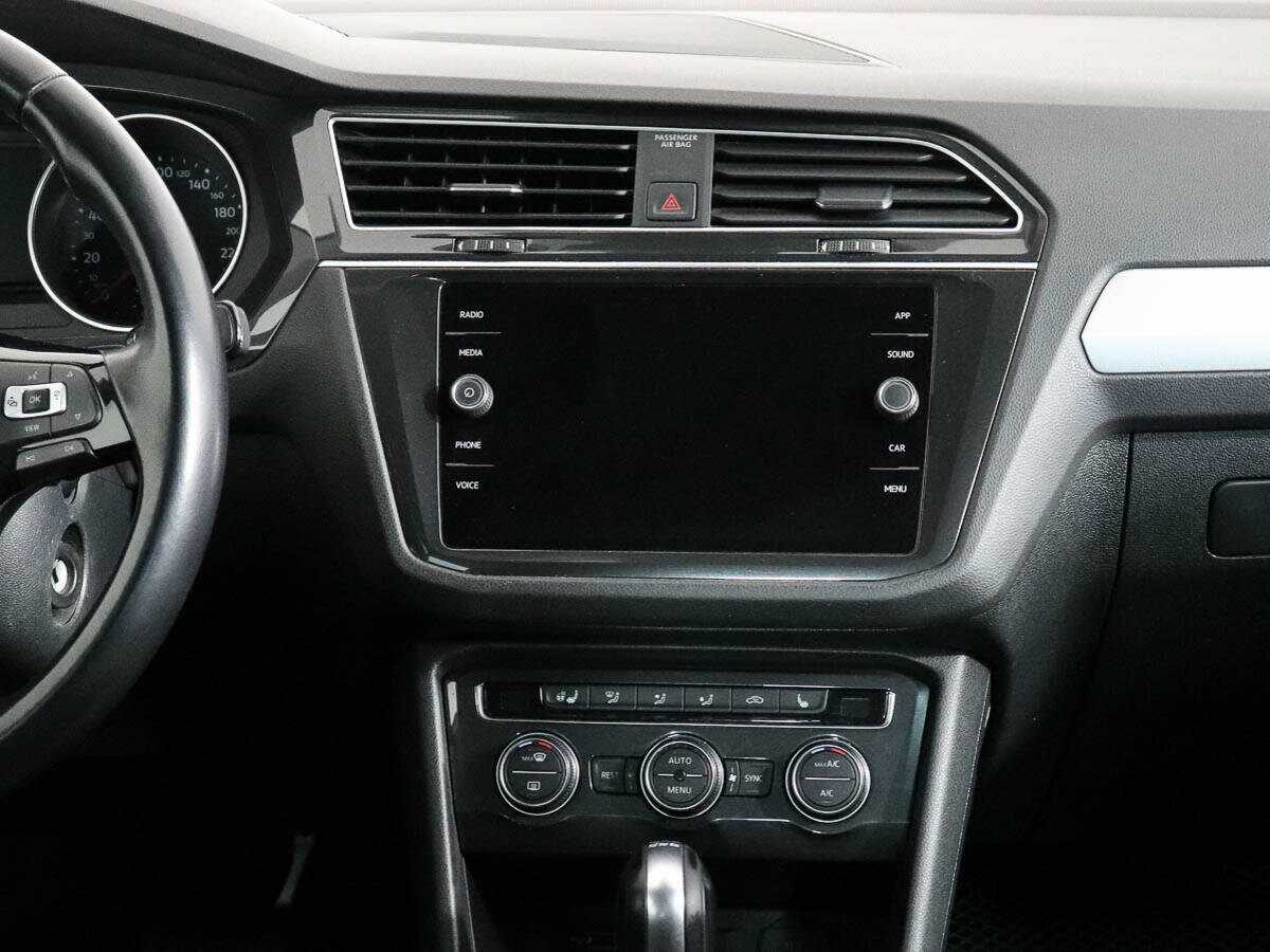 Купить Volkswagen Tiguan, 2018, 73 850 км.. Фото: #10