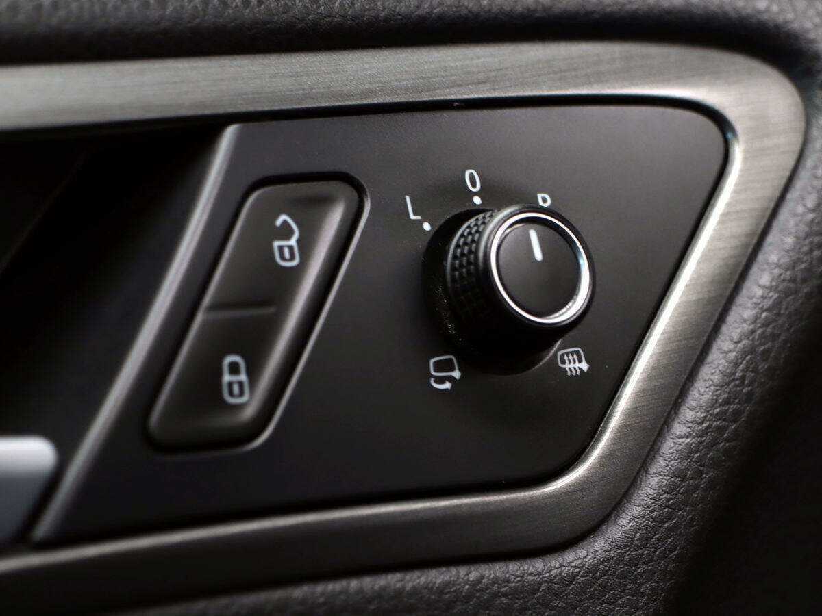 Купить Volkswagen Golf, 2013, 179 867 км.. Фото: #12