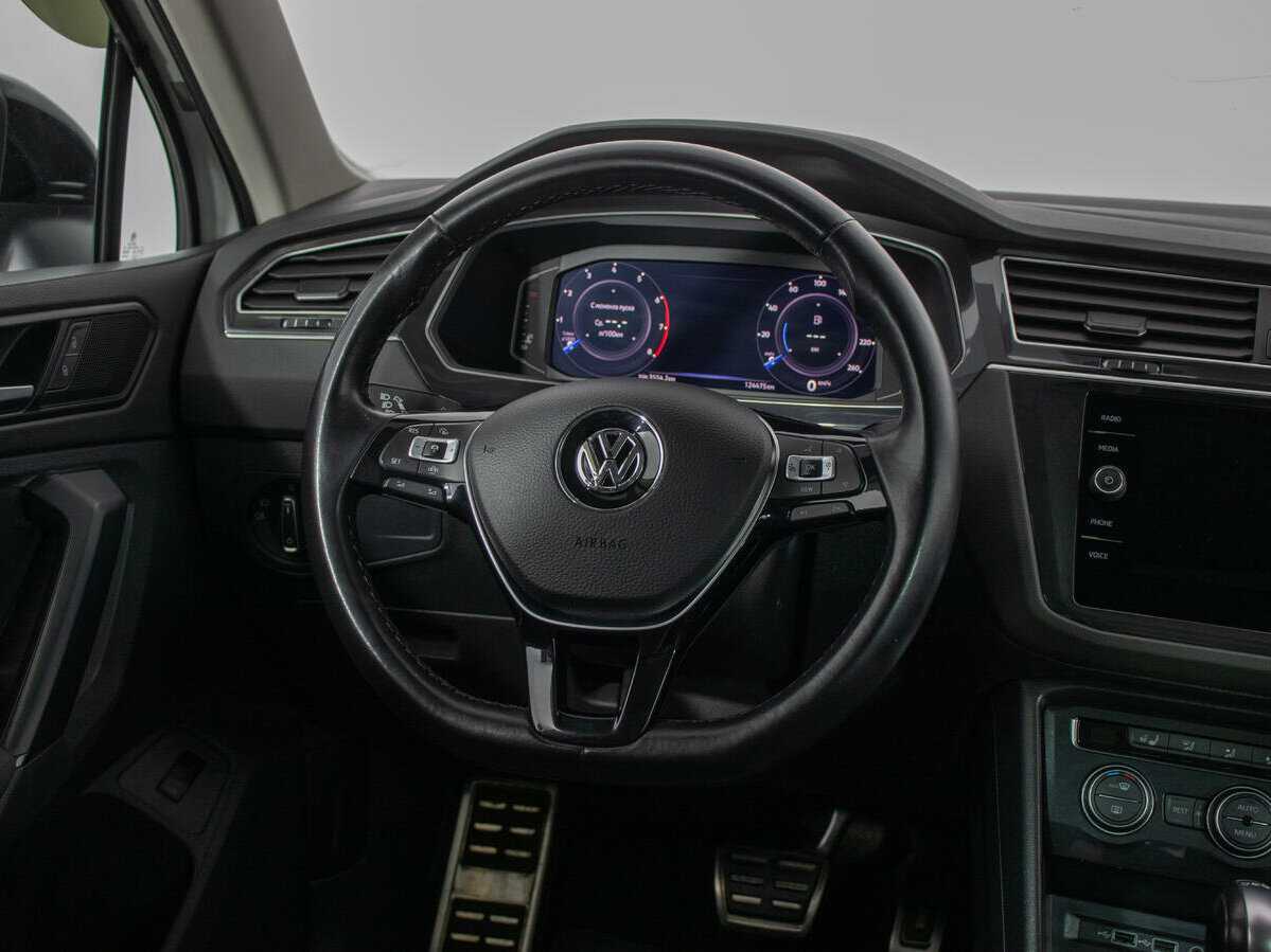 Купить Volkswagen Tiguan, 2019, 124 474 км.. Фото: #14