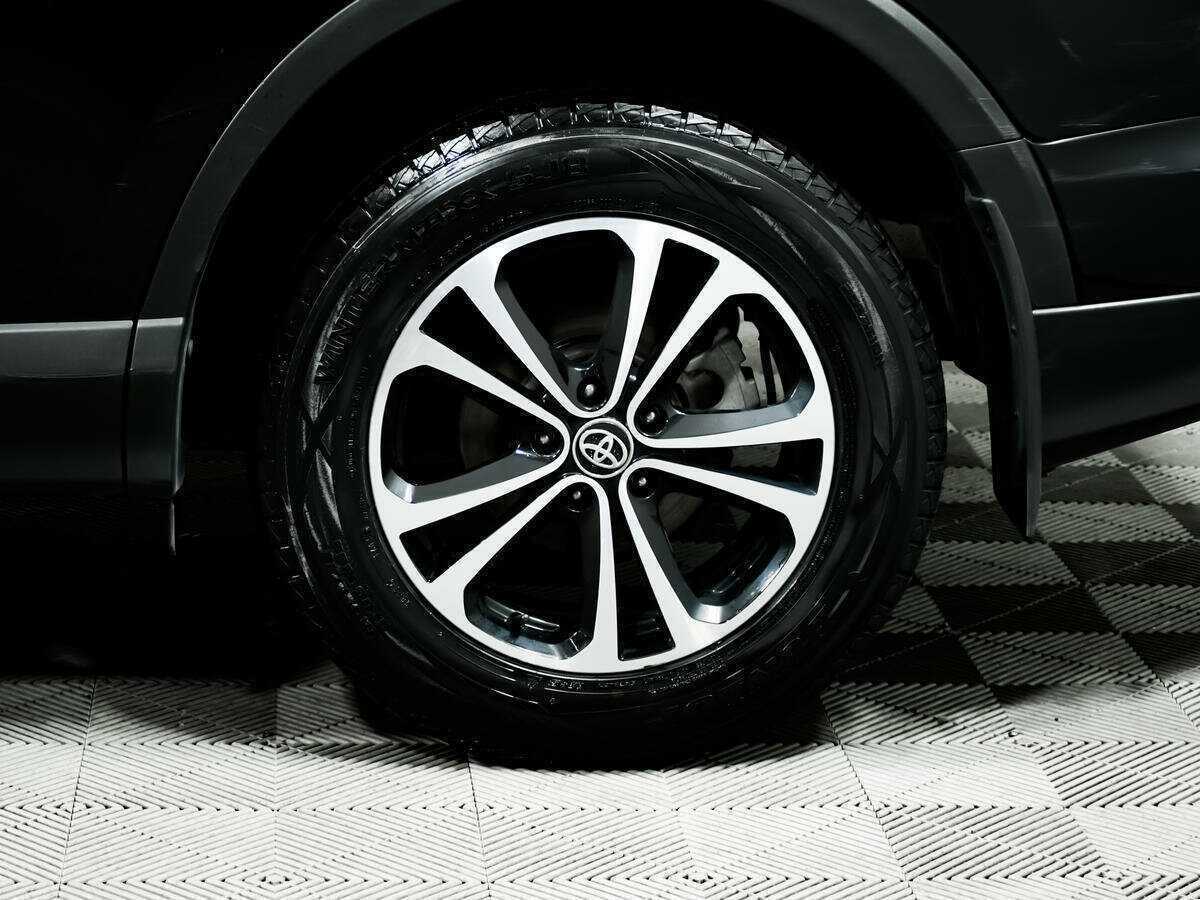 Купить Toyota RAV4, 2018, 66 636 км.. Фото: #13