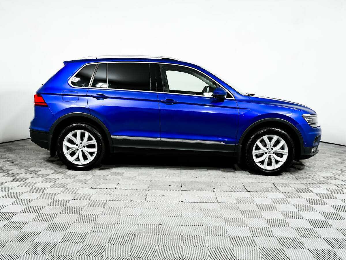 Купить Volkswagen Tiguan, 2018, 127 300 км.. Фото: #3
