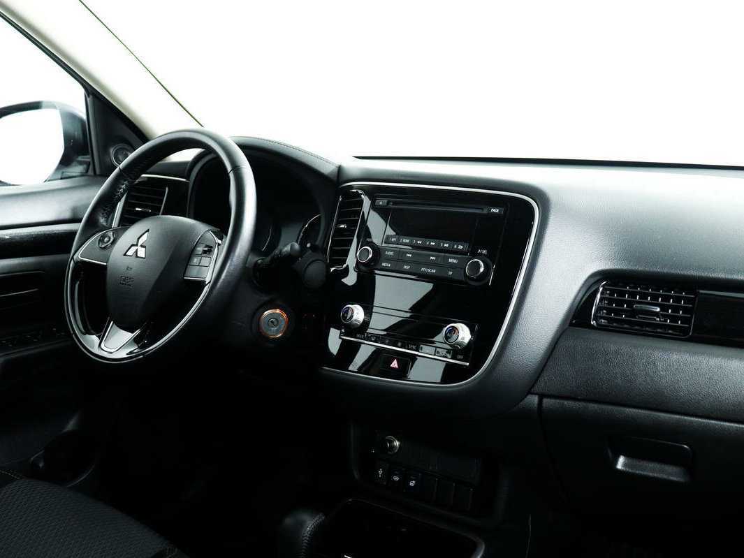 Купить Mitsubishi Outlander, 2021, 63 800 км.. Фото: #6
