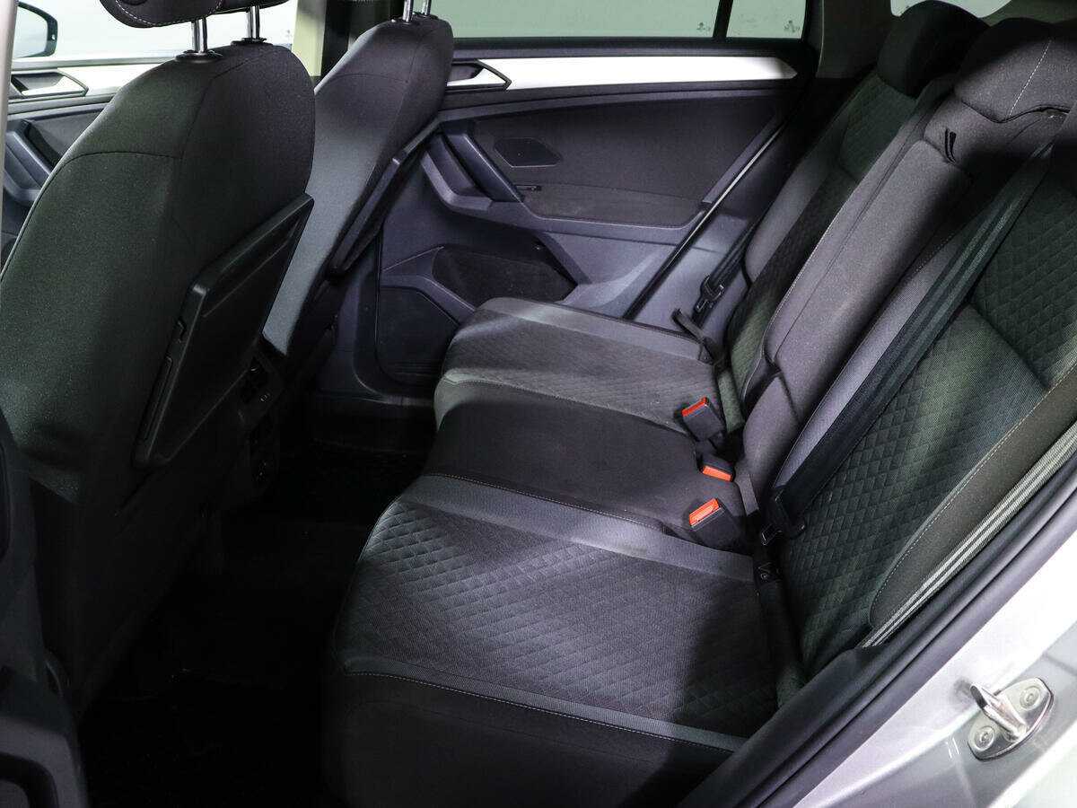 Купить Volkswagen Tiguan, 2020, 64 293 км.. Фото: #7