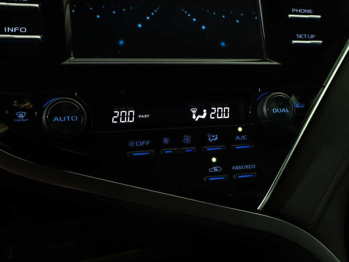 Купить Toyota Camry, 2020, 88 930 км.. Фото: #13