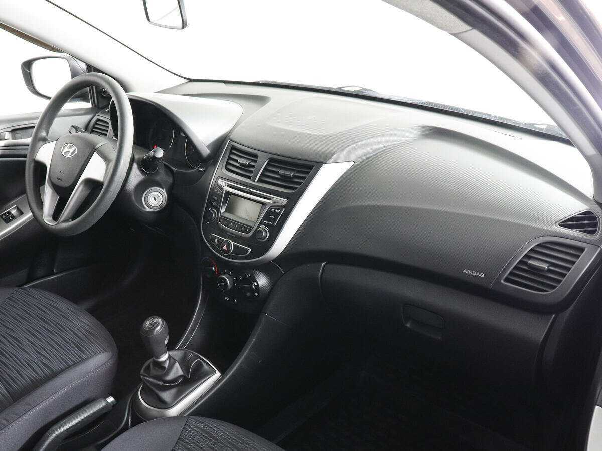 Купить Hyundai Solaris, 2016, 58 861 км.. Фото: #9