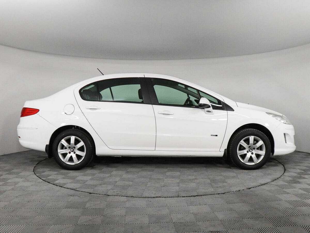 Купить Peugeot 408, 2016, 42 883 км.. Фото: #3