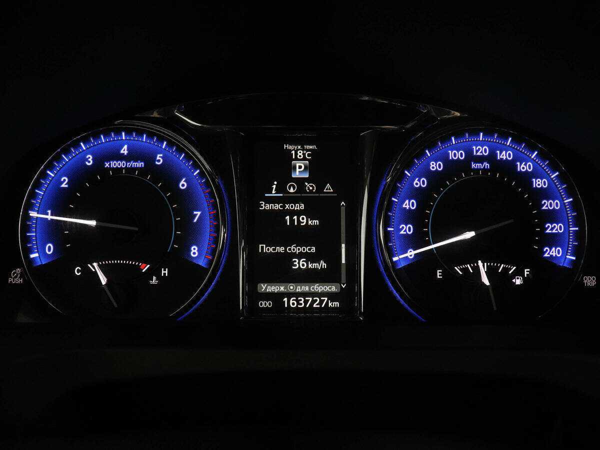 Купить Toyota Camry, 2015, 163 724 км.. Фото: #10