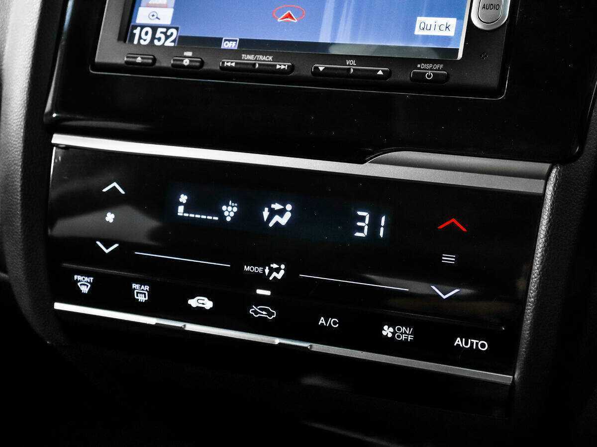 Купить Honda Fit, 2015, 90 169 км.. Фото: #11