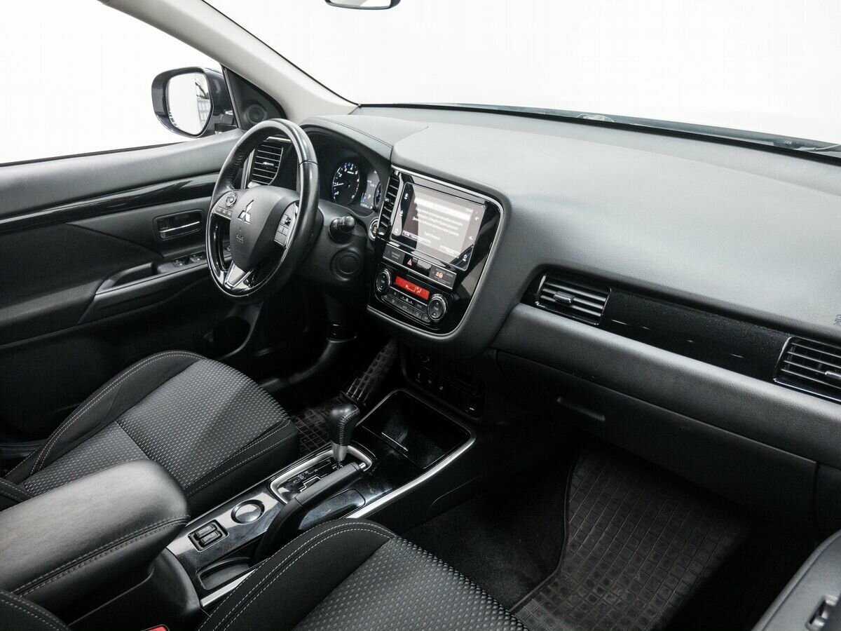 Купить Митсубиши Оутлэндер, 2019, 111 462 км.. Фото: #7