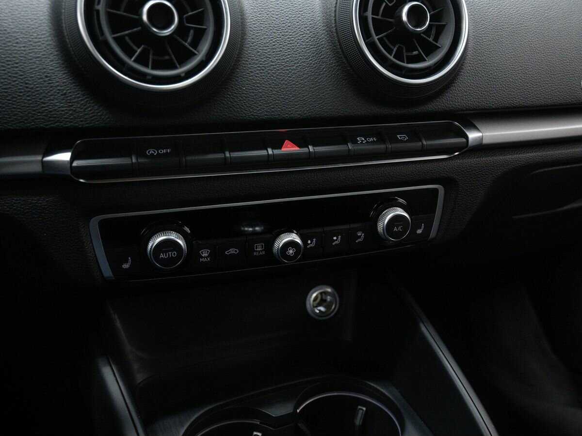 Купить Ауди А3, 2020, 59 593 км.. Фото: #19