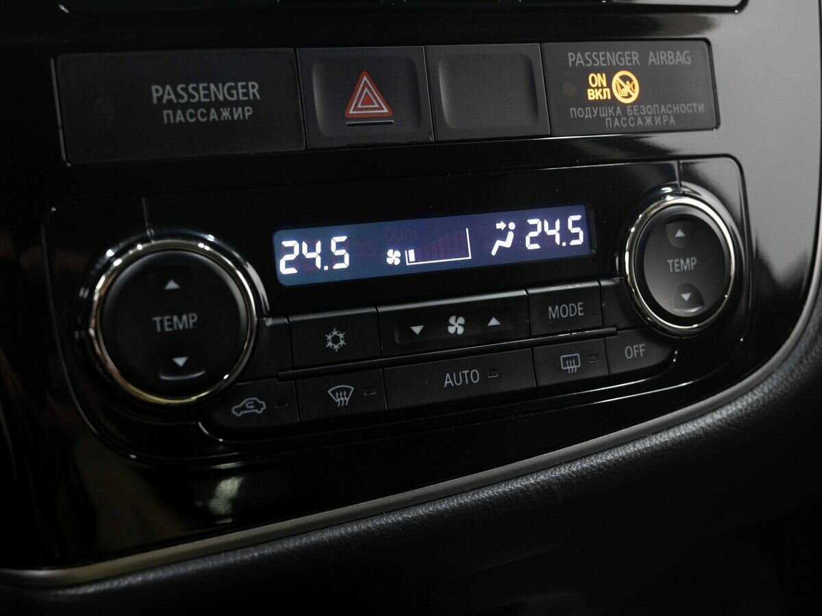 Купить Митсубиши Оутлэндер, 2016, 176 533 км.. Фото: #22