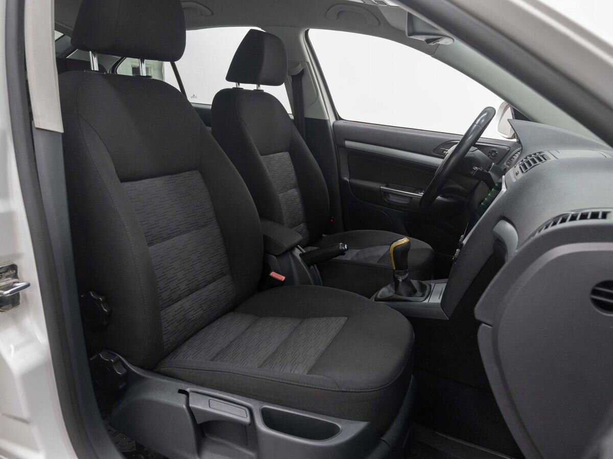 Купить Шкода Октавия, 2012, 194 196 км.. Фото: #11