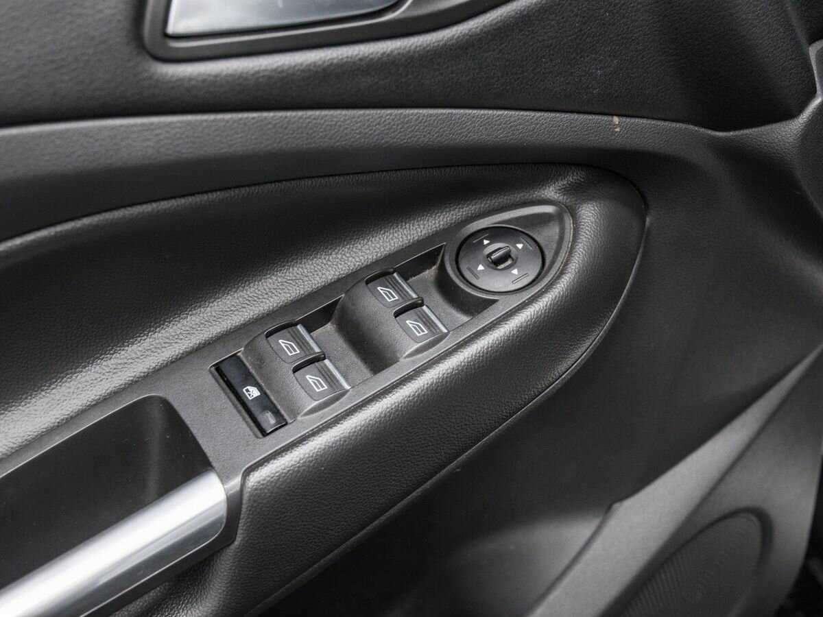 Купить Ford Kuga, 2018, 129 035 км.. Фото: #15