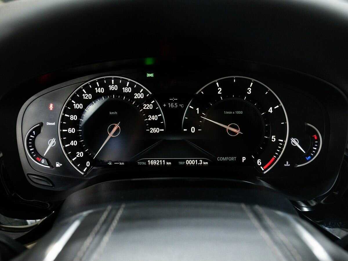 Купить BMW 5 серии, 2017, 160 000 км.. Фото: #17