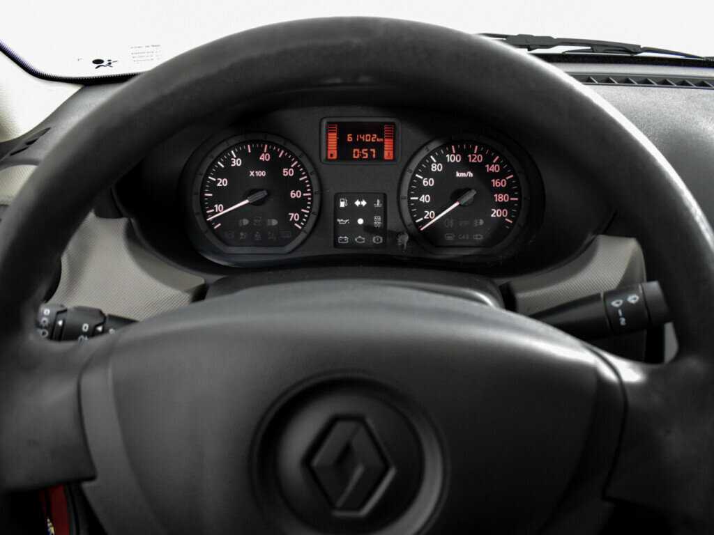 Купить Renault Logan, 2013, 61 401 км.. Фото: #13