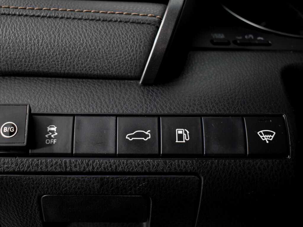 Купить Тойота Камри, 2018, 165 958 км.. Фото: #7