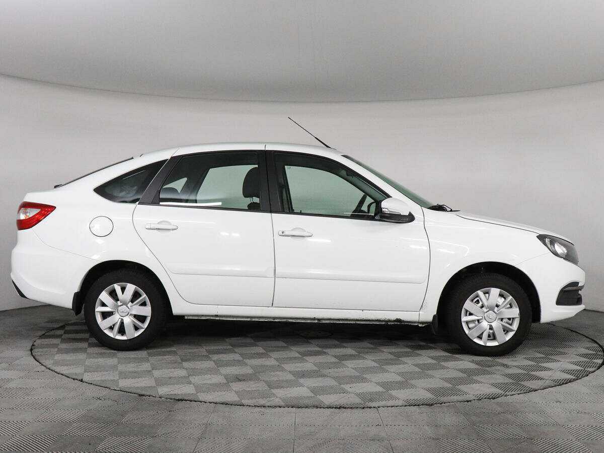 Купить Lada (ВАЗ) Granta, 2018, 106 189 км.. Фото: #3