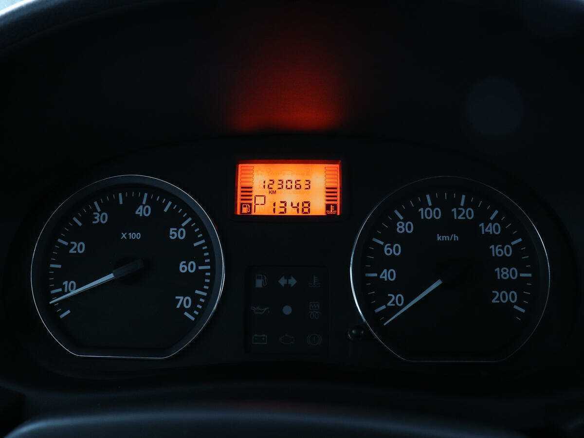 Купить Nissan Almera, 2013, 123 061 км.. Фото: #9