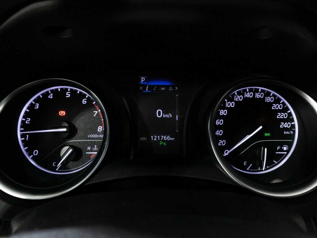 Купить Toyota Camry, 2020, 121 526 км.. Фото: #11