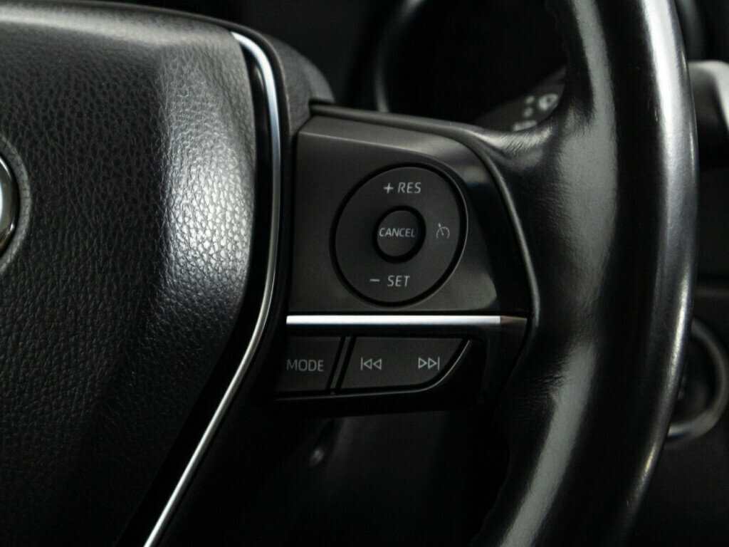 Купить Toyota Camry, 2020, 121 526 км.. Фото: #18