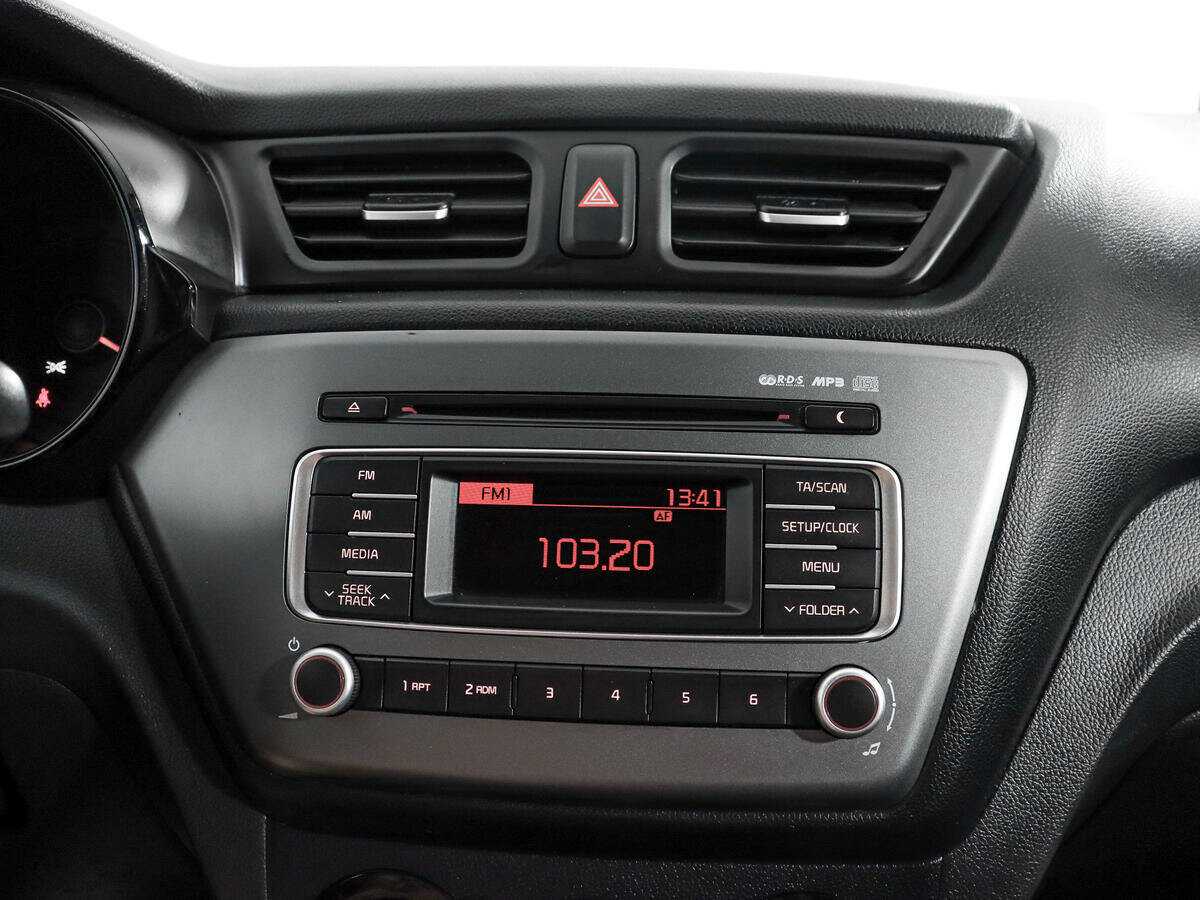 Купить Киа Рио, 2015, 108 938 км.. Фото: #10