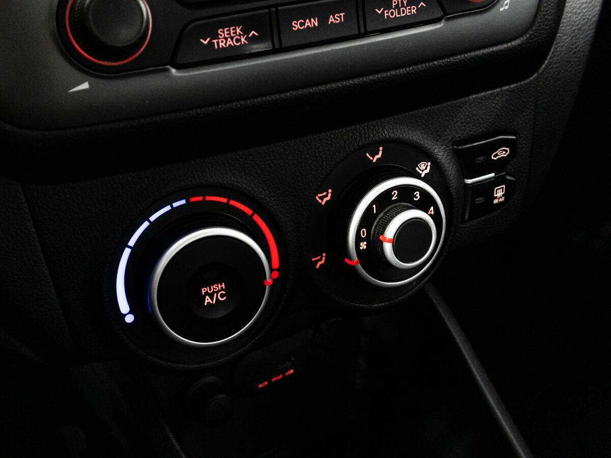 Купить Киа Рио, 2014, 177 989 км.. Фото: #14