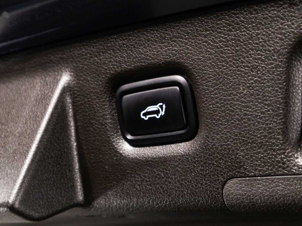 Купить Hyundai Santa Fe, 2019, 89 115 км.. Фото: #15