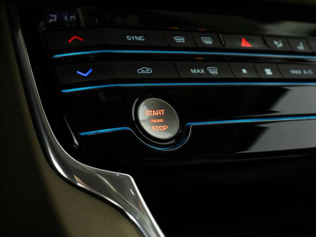 Купить Jaguar XF, 2017, 90 999 км.. Фото: #18