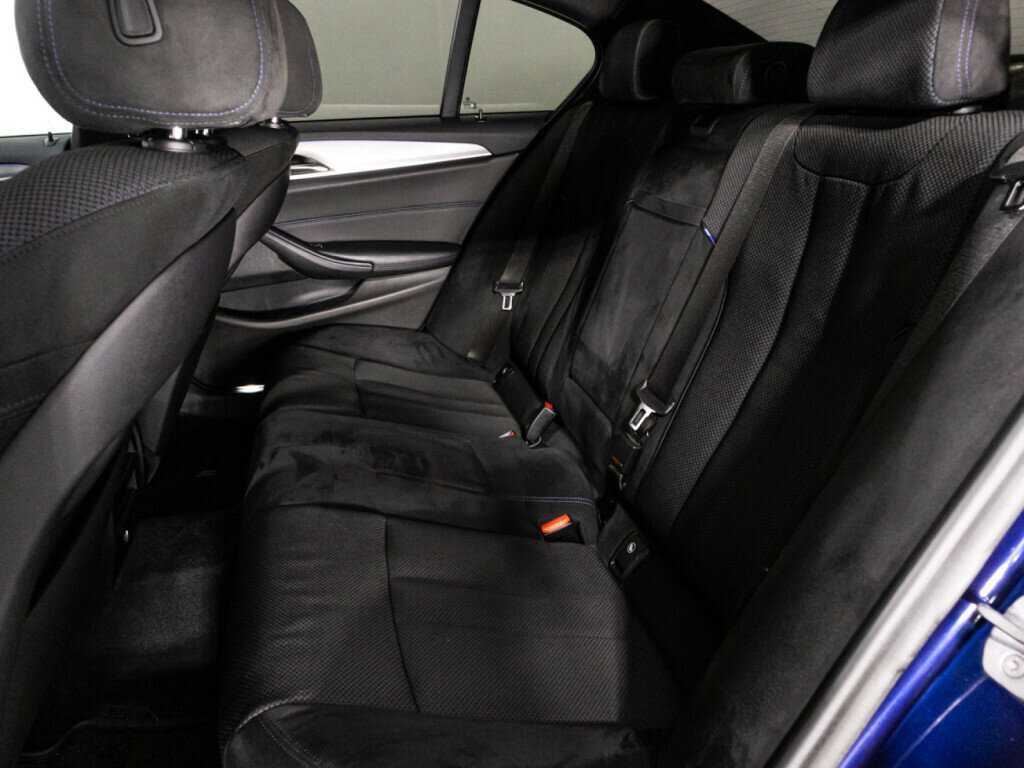 Купить BMW 5 серии, 2018, 149 739 км.. Фото: #9
