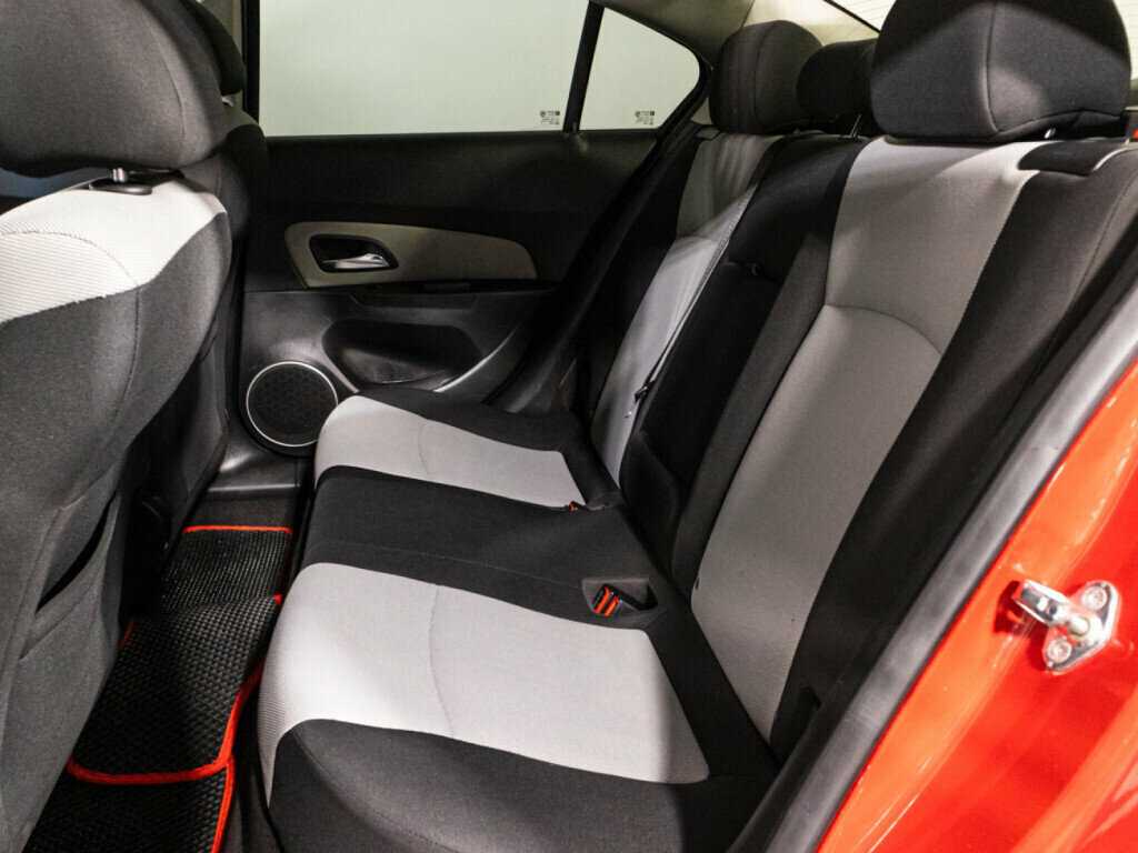 Купить Chevrolet Cruze, 2012, 249 467 км.. Фото: #9