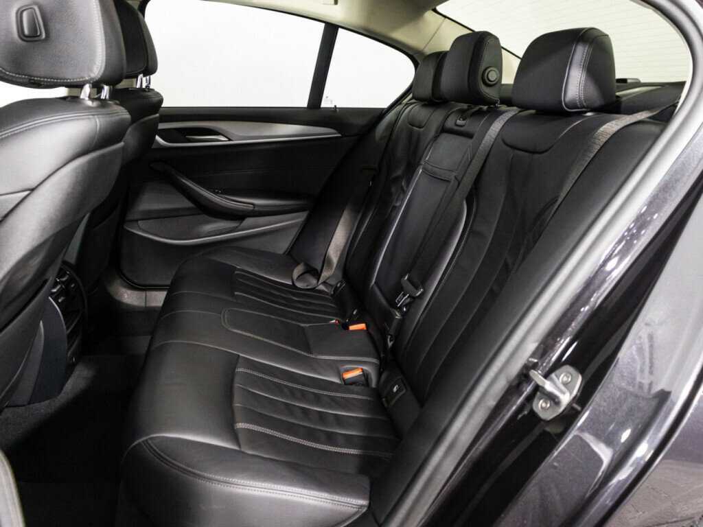 Купить BMW 5 серии, 2018, 224 955 км.. Фото: #9