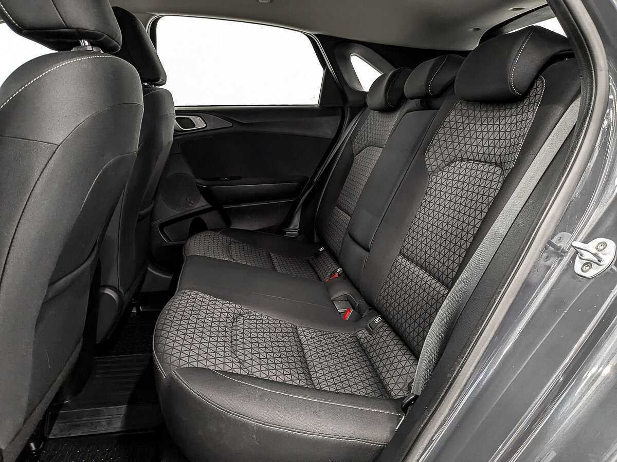 Купить Kia Ceed, 2019, 45 389 км.. Фото: #17