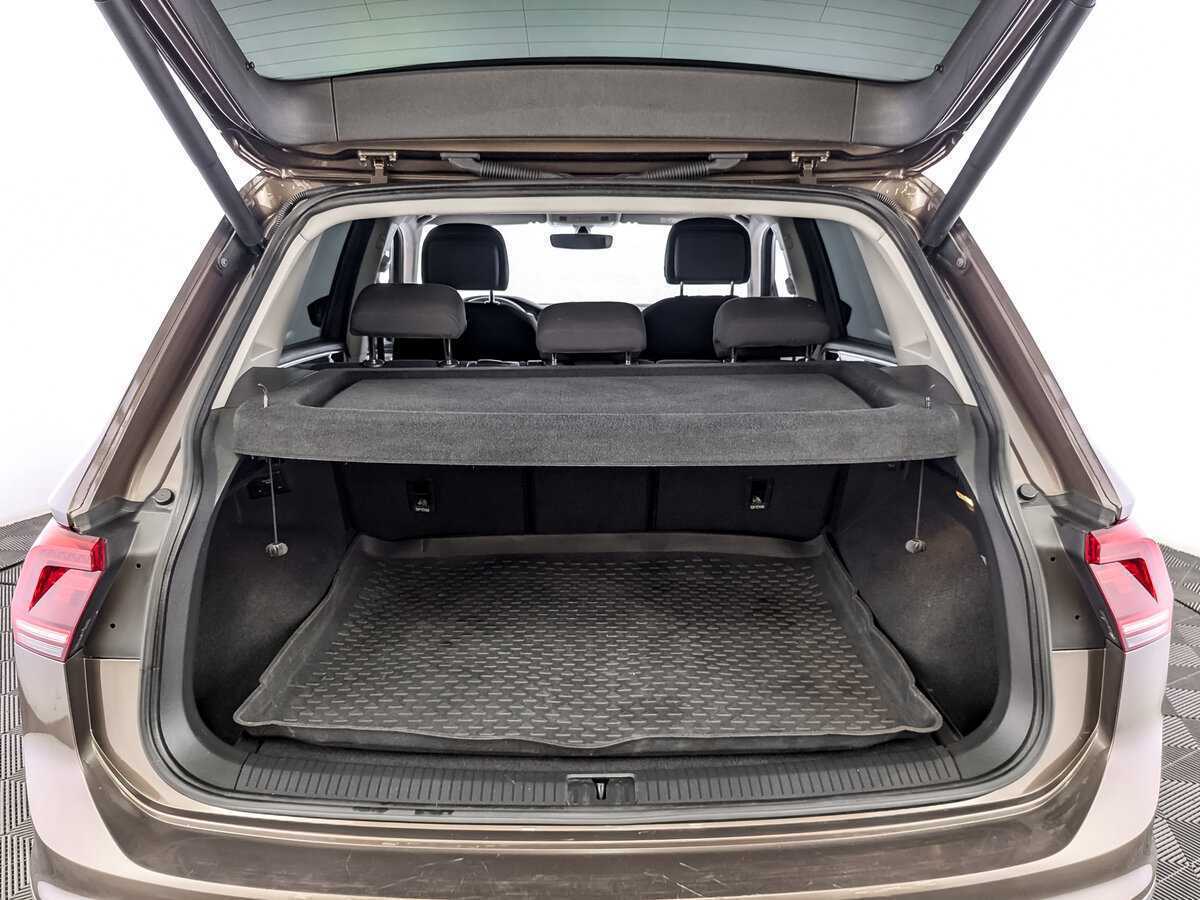 Купить Volkswagen Tiguan, 2017, 191 116 км.. Фото: #9