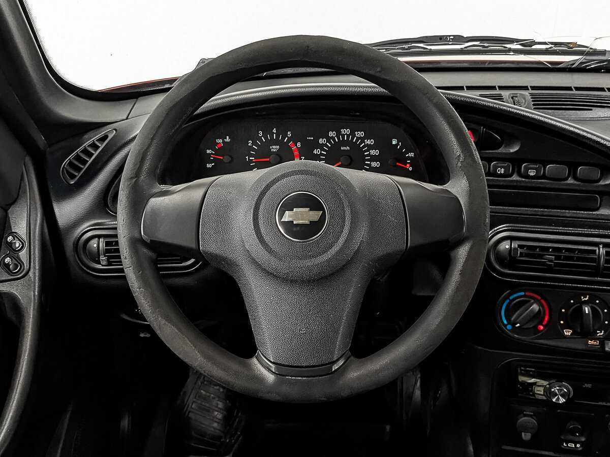 Купить Chevrolet Niva, 2015, 111 856 км.. Фото: #20