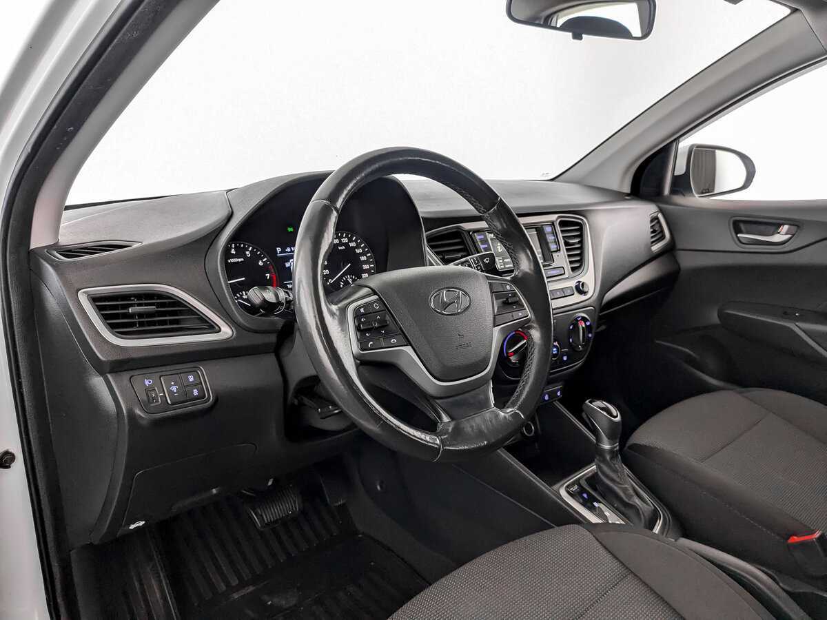 Купить Hyundai Solaris, 2018, 128 050 км.. Фото: #14