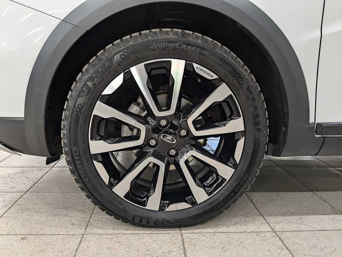 Купить Lada (ВАЗ) Vesta, 2024, 13 386 км.. Фото: #11