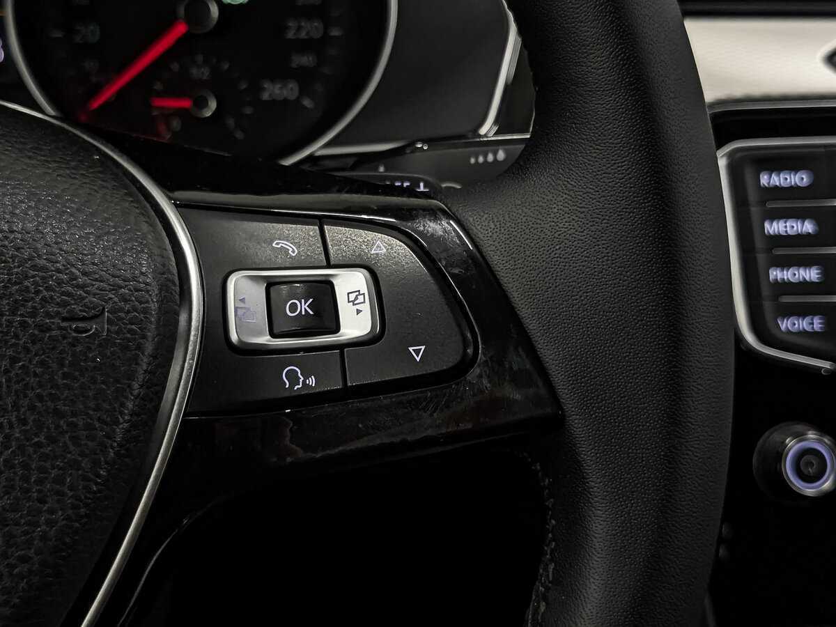 Купить Volkswagen Passat, 2015, 246 514 км.. Фото: #28