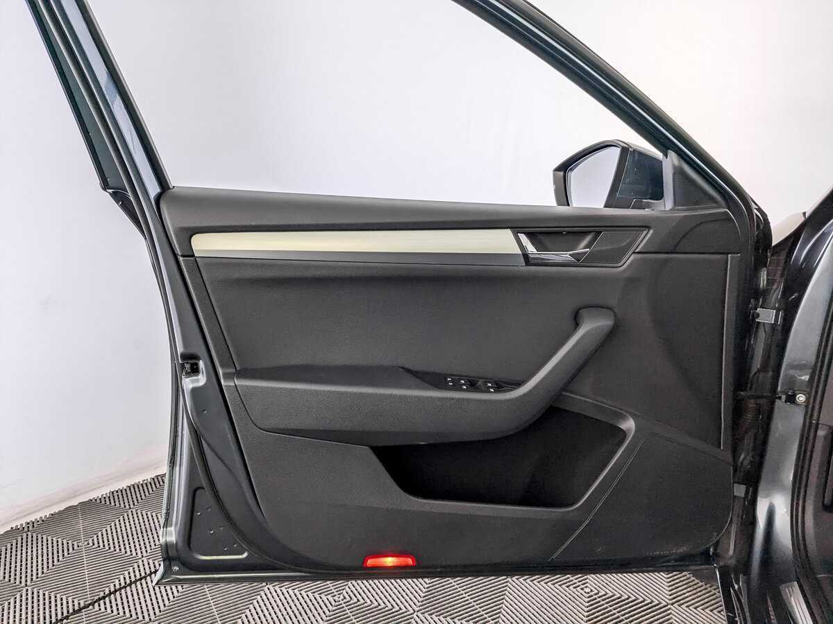 Купить Шкода Суперб, 2018, 46 522 км.. Фото: #18