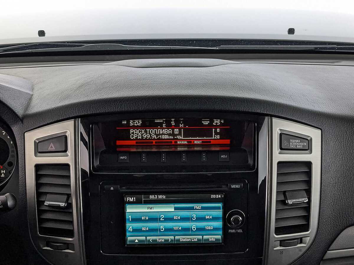 Купить Mitsubishi Pajero, 2018, 83 056 км.. Фото: #16