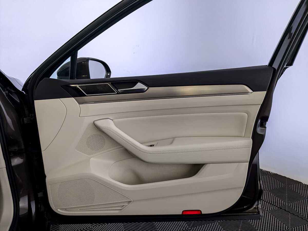 Купить Фольксваген Пассат, 2017, 75 878 км.. Фото: #22