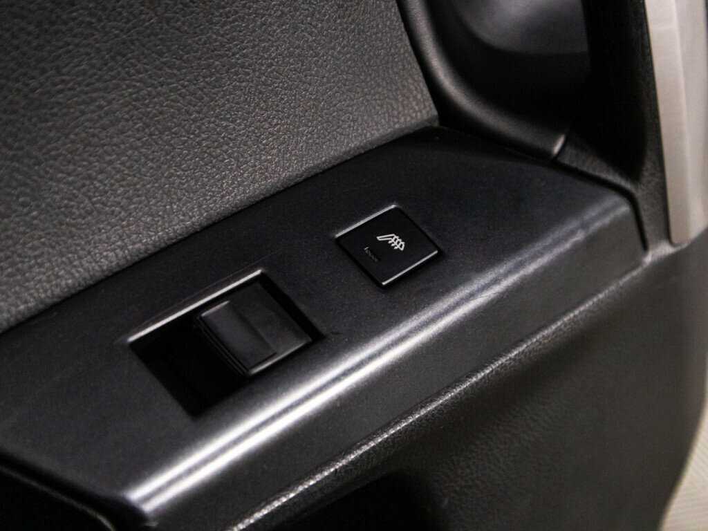 Купить Toyota RAV4, 2016, 72 437 км.. Фото: #24