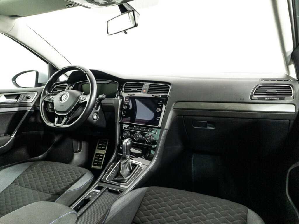 Купить Фольксваген Гольф, 2018, 141 712 км.. Фото: #8