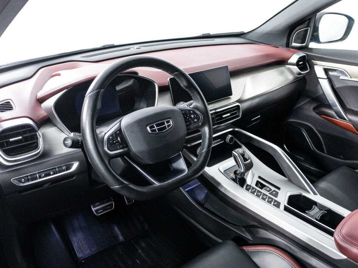 Купить Geely Coolray, 2022, 28 911 км.. Фото: #10