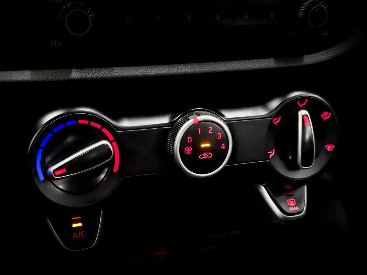 Купить Киа Рио, 2020, 152 091 км.. Фото: #22