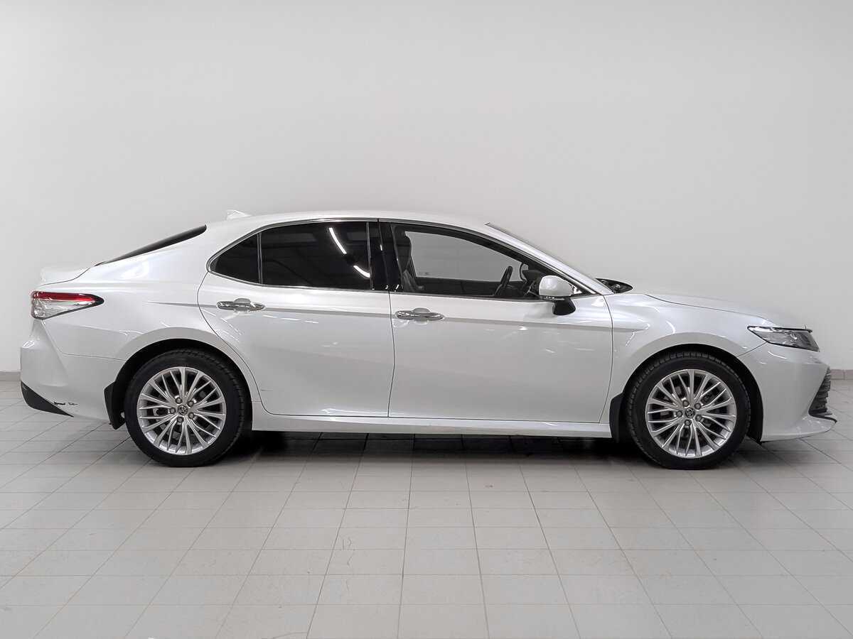 Купить Toyota Camry, 2019, 136 680 км.. Фото: #3