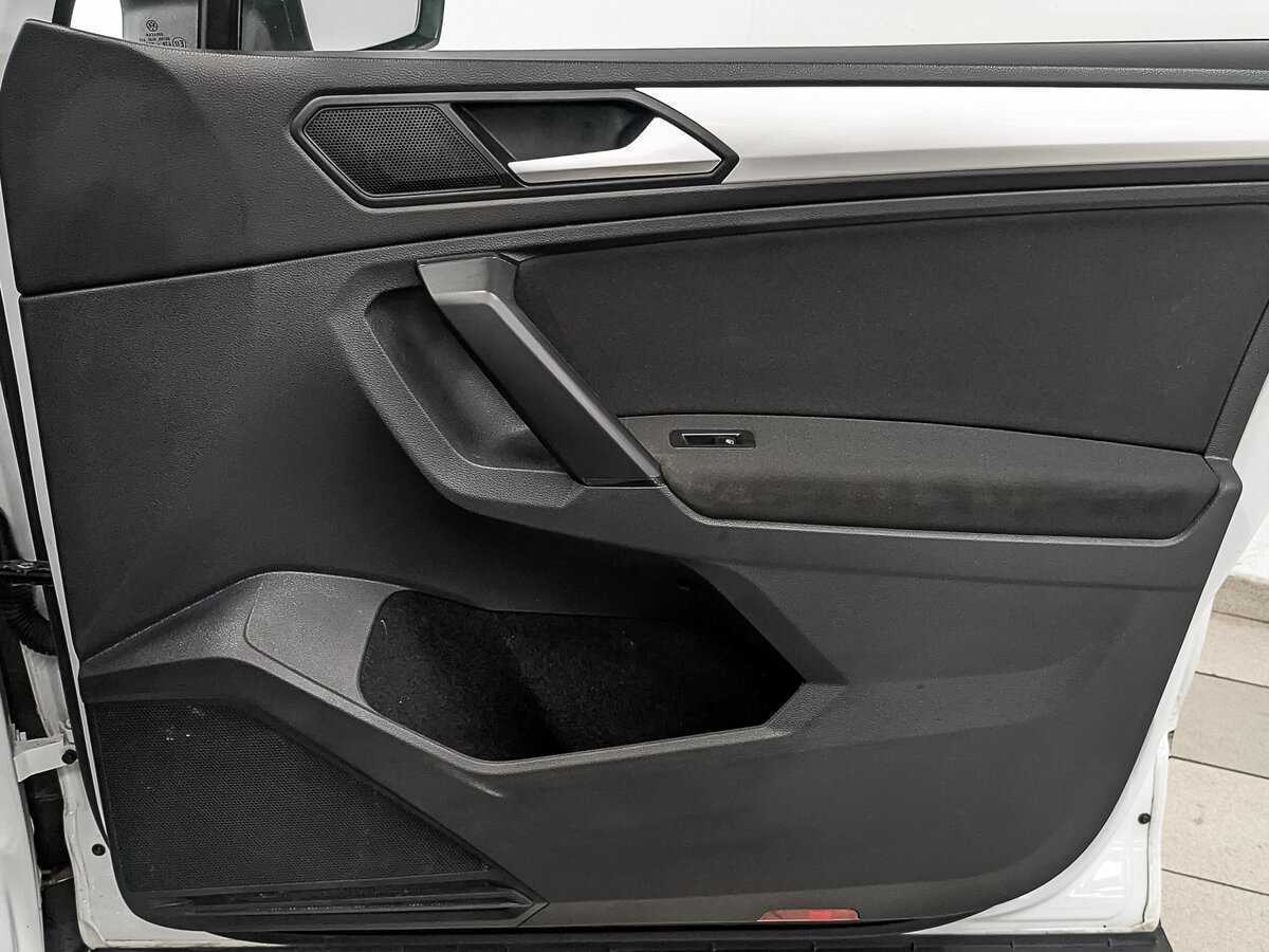 Купить Volkswagen Tiguan, 2021, 153 130 км.. Фото: #22
