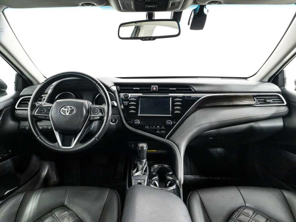 Купить Тойота Камри, 2018, 147 229 км.. Фото: #12