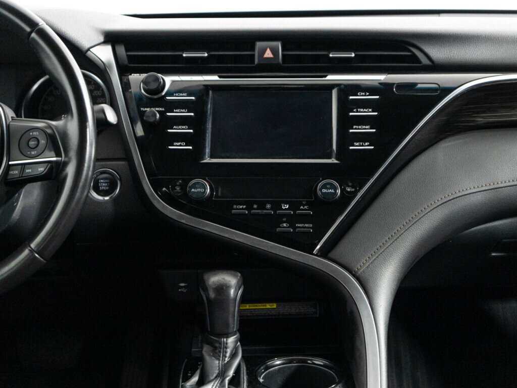 Купить Тойота Камри, 2018, 147 229 км.. Фото: #13