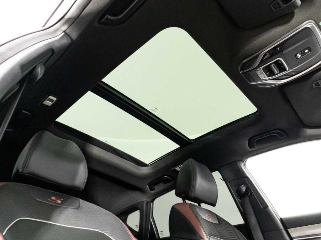 Купить Geely Coolray, 2023, 47 086 км.. Фото: #21