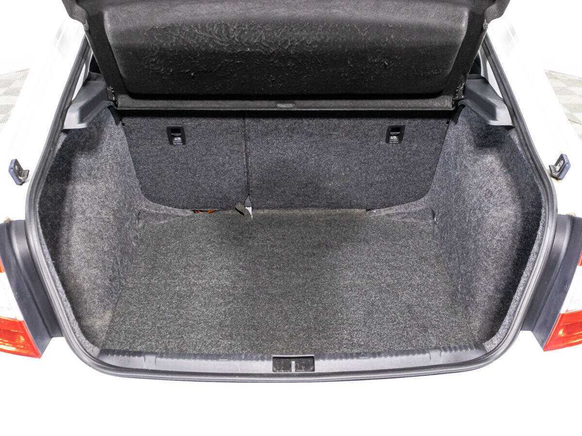 Купить Skoda Rapid, 2014, 189 714 км.. Фото: #9